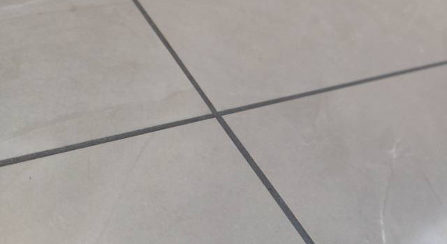 灰色瓷砖美缝 灰色瓷砖美缝