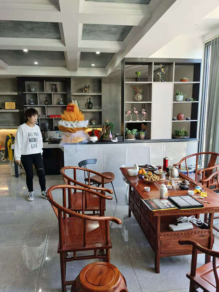 中心3-3.jpg 中心3-3.jpg